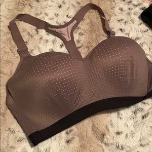 Vsx sports bra